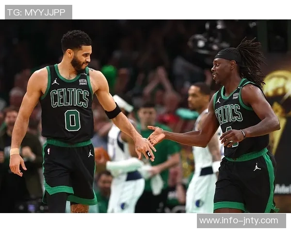 独行侠主场压力倍增工作人员透露解雇Nico呼声令人煎熬 独行侠主场压力倍增工作人员透露解雇Nico呼声令人煎熬