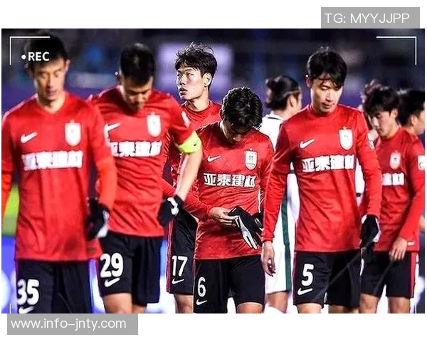 武汉三镇锁定保级形势明朗若明日客场负海牛将导致亚泰降级 武汉三镇锁定保级形势明朗若明日客场负海牛将导致亚泰降级