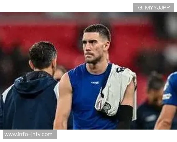 弗拉霍维奇伤情严峻预计至少需休养五到六周或更久 弗拉霍维奇伤情严峻预计至少需休养五到六周或更久