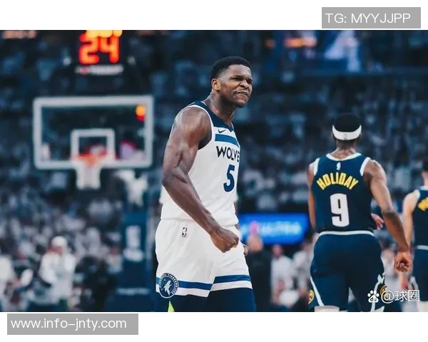 爱德华兹切球被判犯规森林狼成功挑战取消个人第三犯