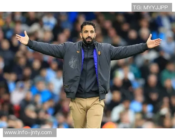 阿莫林执教里程碑战绩不佳黑猫客战曼联胜率堪忧 阿莫林执教里程碑战绩不佳黑猫客战曼联胜率堪忧