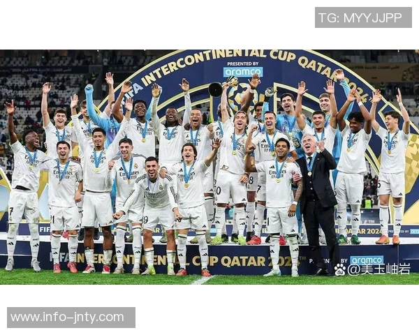 同一主帅执教欧冠出场记录揭晓科克名列第三吉格斯斯科尔斯占据前两位