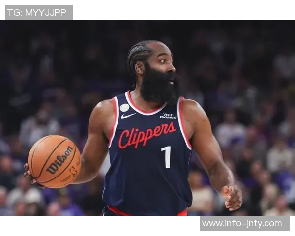 哈登谈防守稳固如何改变局面并增强球队信心的秘诀